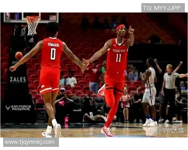 2004年NBA季后赛热火与76人激战回顾精彩瞬间与经典对决分析 2004年NBA季后赛热火与76人激战回顾精彩瞬间与经典对决分析