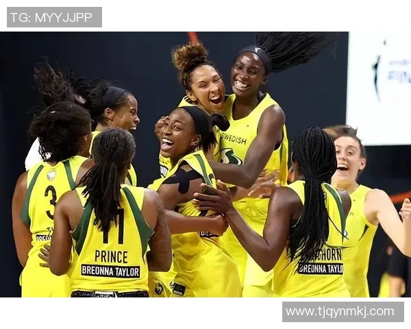 WNBA最新排名分析银星与风暴的实力对决与未来展望 WNBA最新排名分析银星与风暴的实力对决与未来展望