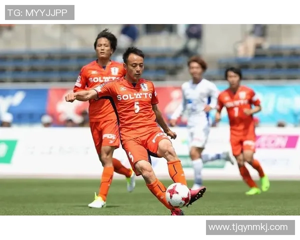 京都与甲府精彩对决直播回放全程回顾与精彩瞬间分析 京都与甲府精彩对决直播回放全程回顾与精彩瞬间分析