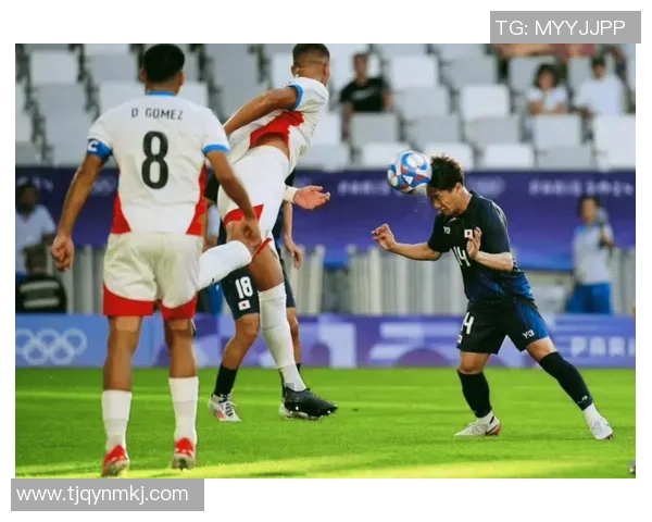 日本国奥队迎战卡塔尔队争夺亚洲足球赛重要胜利